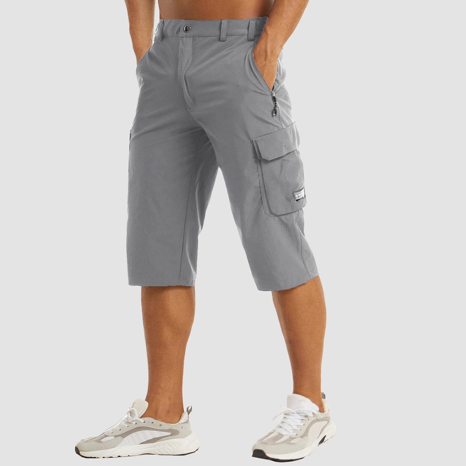 Men's cargo shorts - knee-length