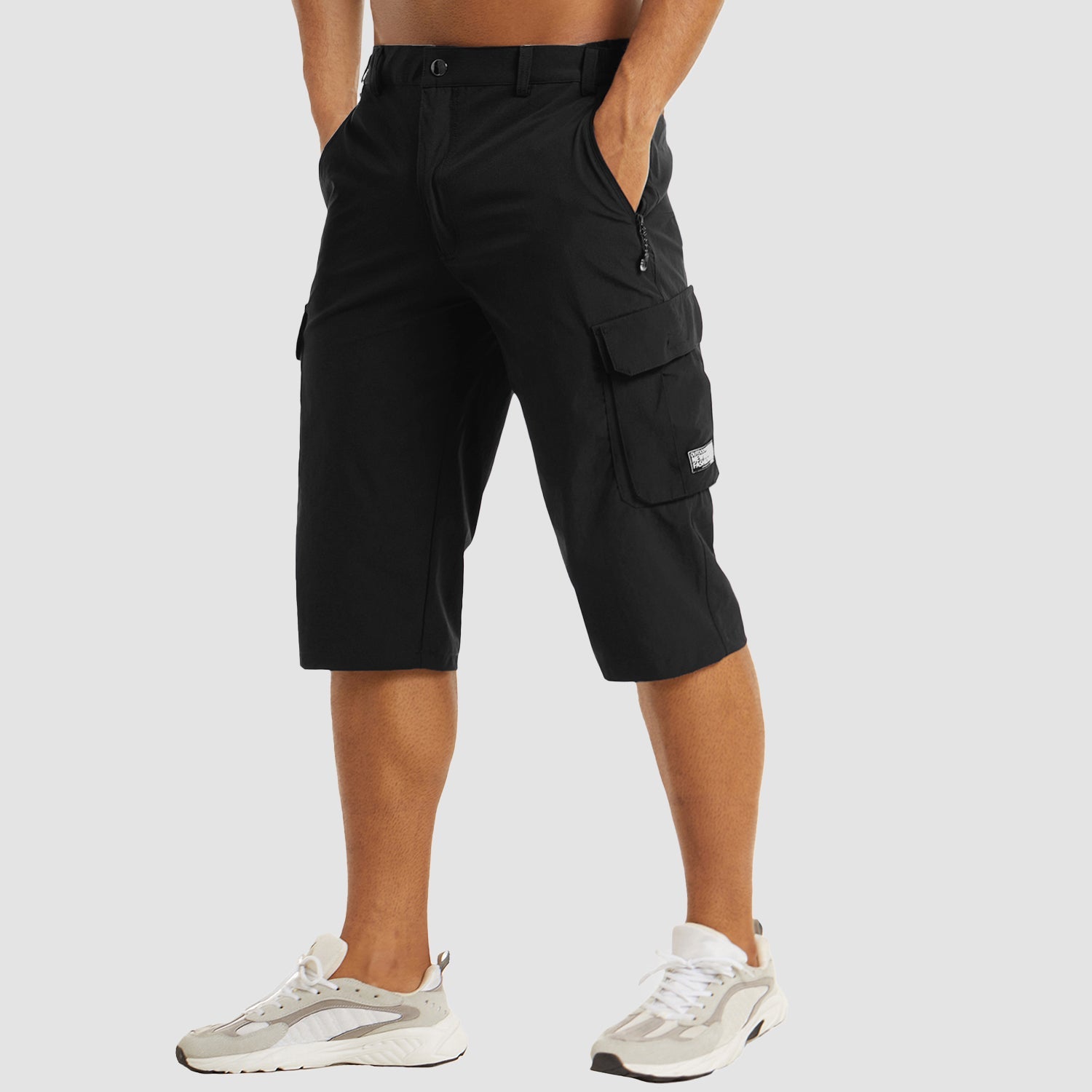 Men's cargo shorts - knee-length