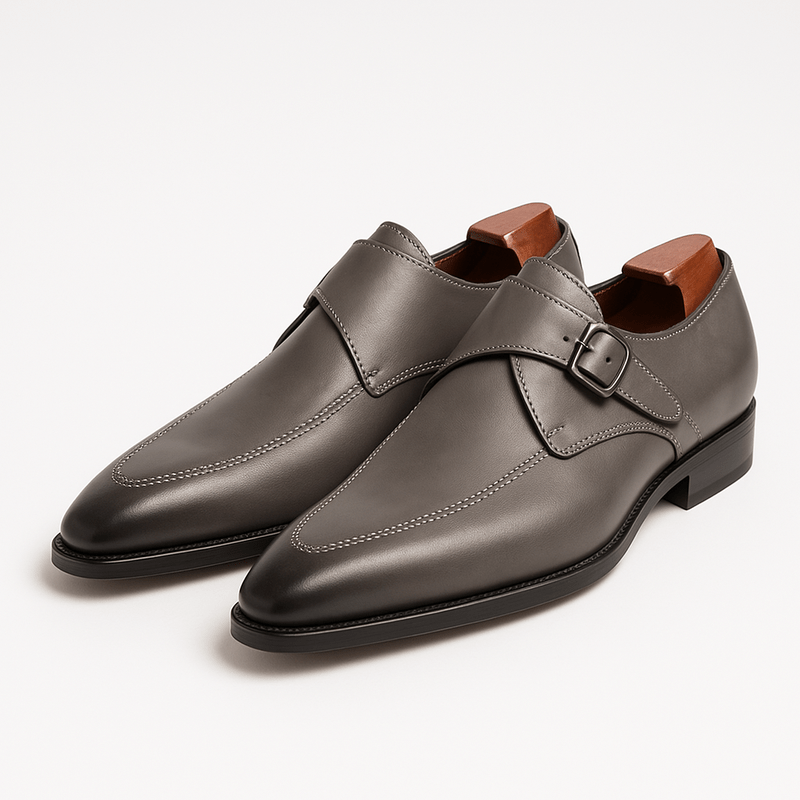 Men's buckle closure dress shoes